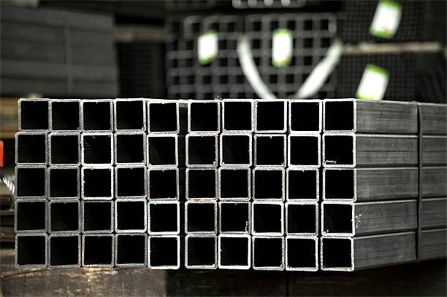 喀什Q355B<font style='color:red'>无缝方管</font>促销价格